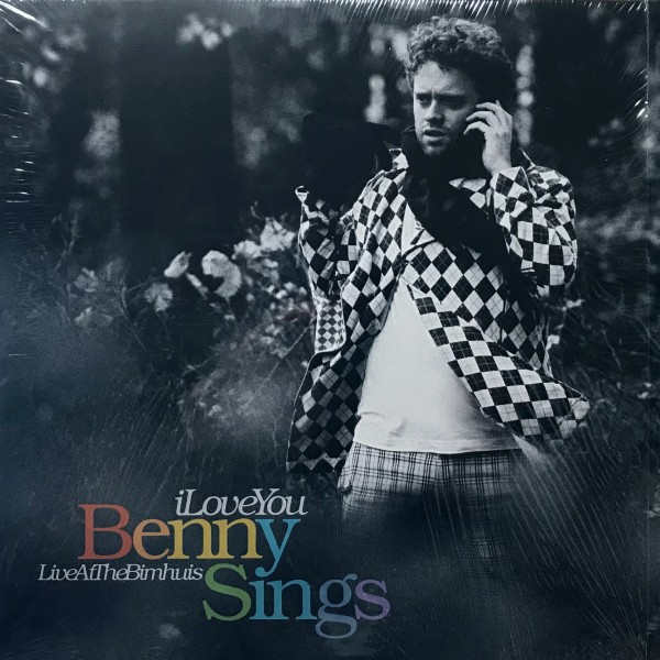BENNY SINGS