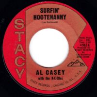 AL CASEY WITH THE K-C-ETTES / SURFIN' HOOTENANNY / EASY PICKIN' / 7" /