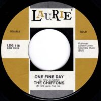 THE CHIFFONS / ONE FINE DAY / SWEET TALKIN' GUY / 7" /