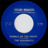 THE AQUANAUTS / RUMBLE ON THE DOCKS / BOMBORA / 7" /
