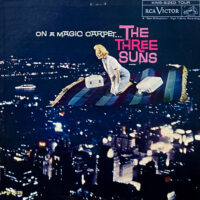 THE THREE SUNS / ON A MAGIC CARPET / LP /