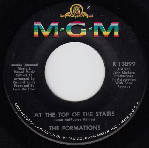 THE FORMATIONS / AT THE TOP OF THE STAIRS / MAGIC MELODY / 7" / 1 THE FORMATIONS / AT THE TOP OF THE STAIRS / MAGIC MELODY / 7" /